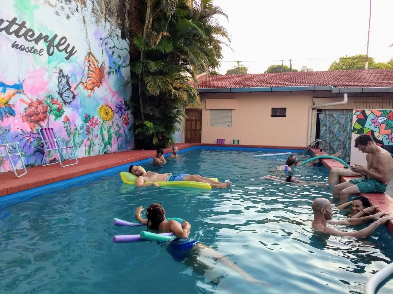 Butterfly Hostel Puerto Iguazú Zewnętrze zdjęcie