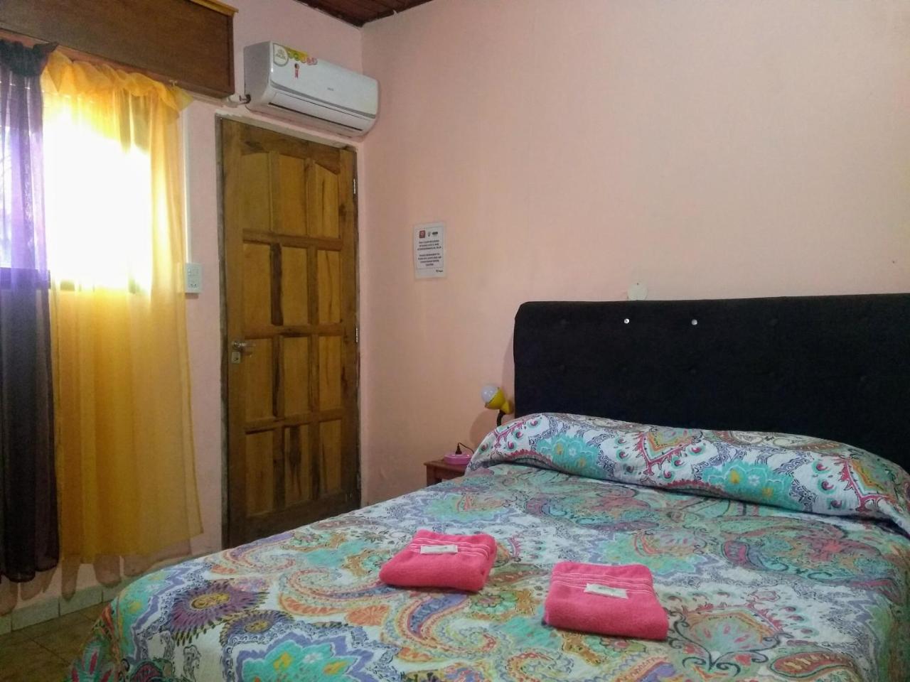 Butterfly Hostel Puerto Iguazú Zewnętrze zdjęcie