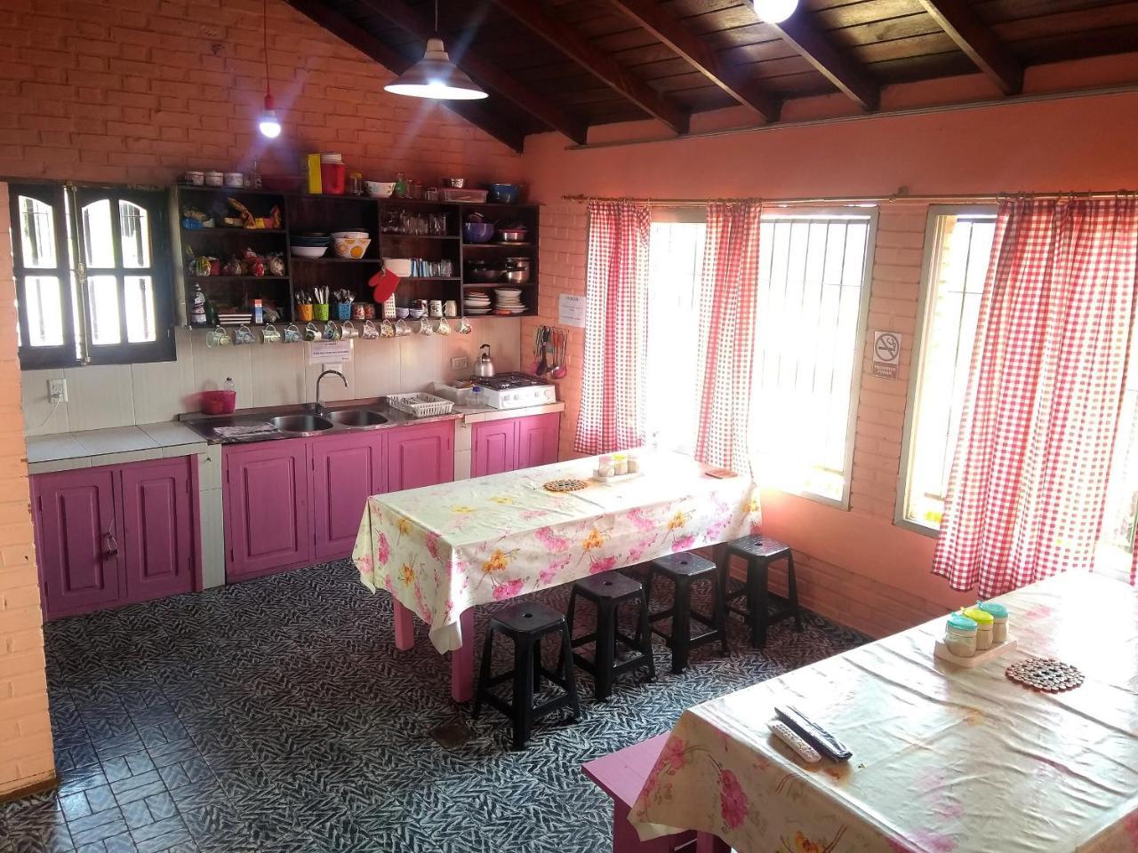 Butterfly Hostel Puerto Iguazú Zewnętrze zdjęcie
